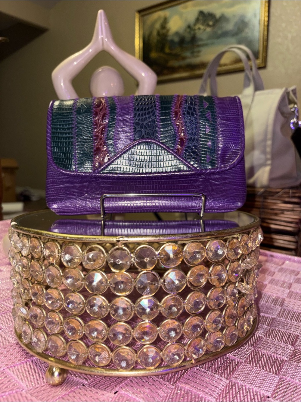 Vintage leather clutch 💜